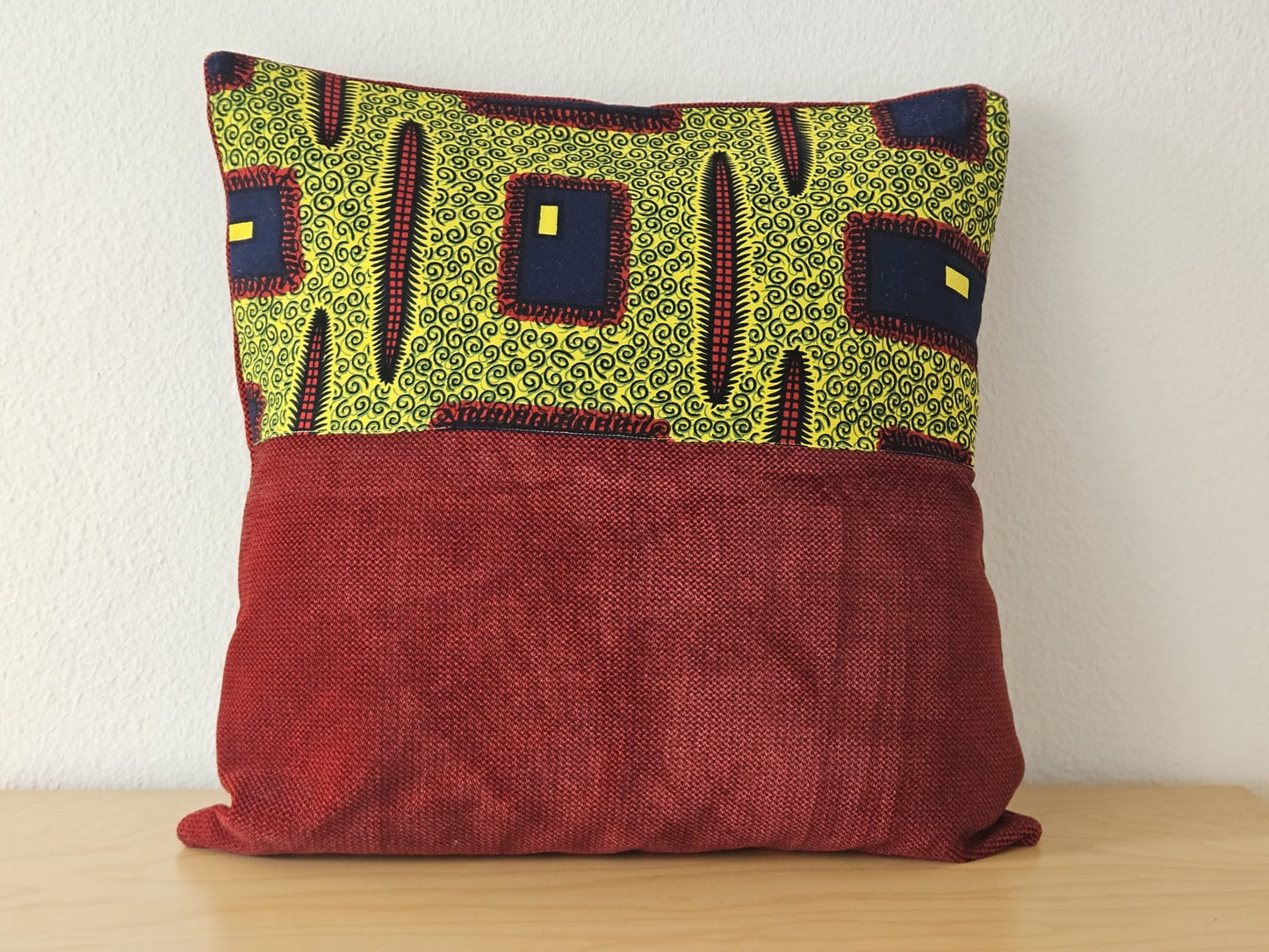 Housse de Coussin "Tourbillon de Terre"