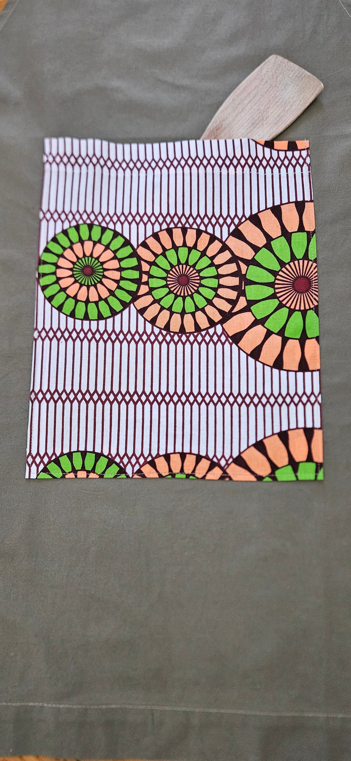 Tablier Vert Kaki en Coton avec Motif Ethnique